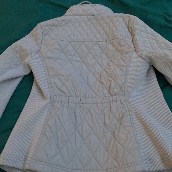 tan jacket with zipper, buttons and pockets, hourglass effect, warm and stretchy - Picture 3 of 3
